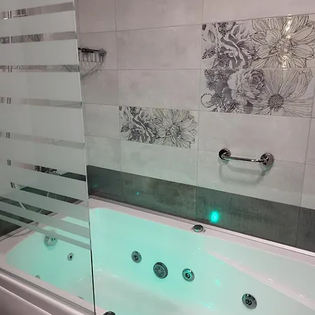 Apartman луксозен - 